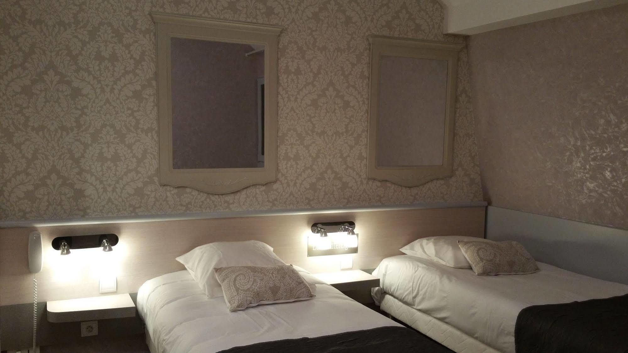 Hotel Le Chantereigne Les Noes-pres-Troyes Dış mekan fotoğraf